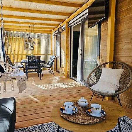Mobile Home Peponi Del Mar, Brand New Биоград на Мору Екстериор снимка
