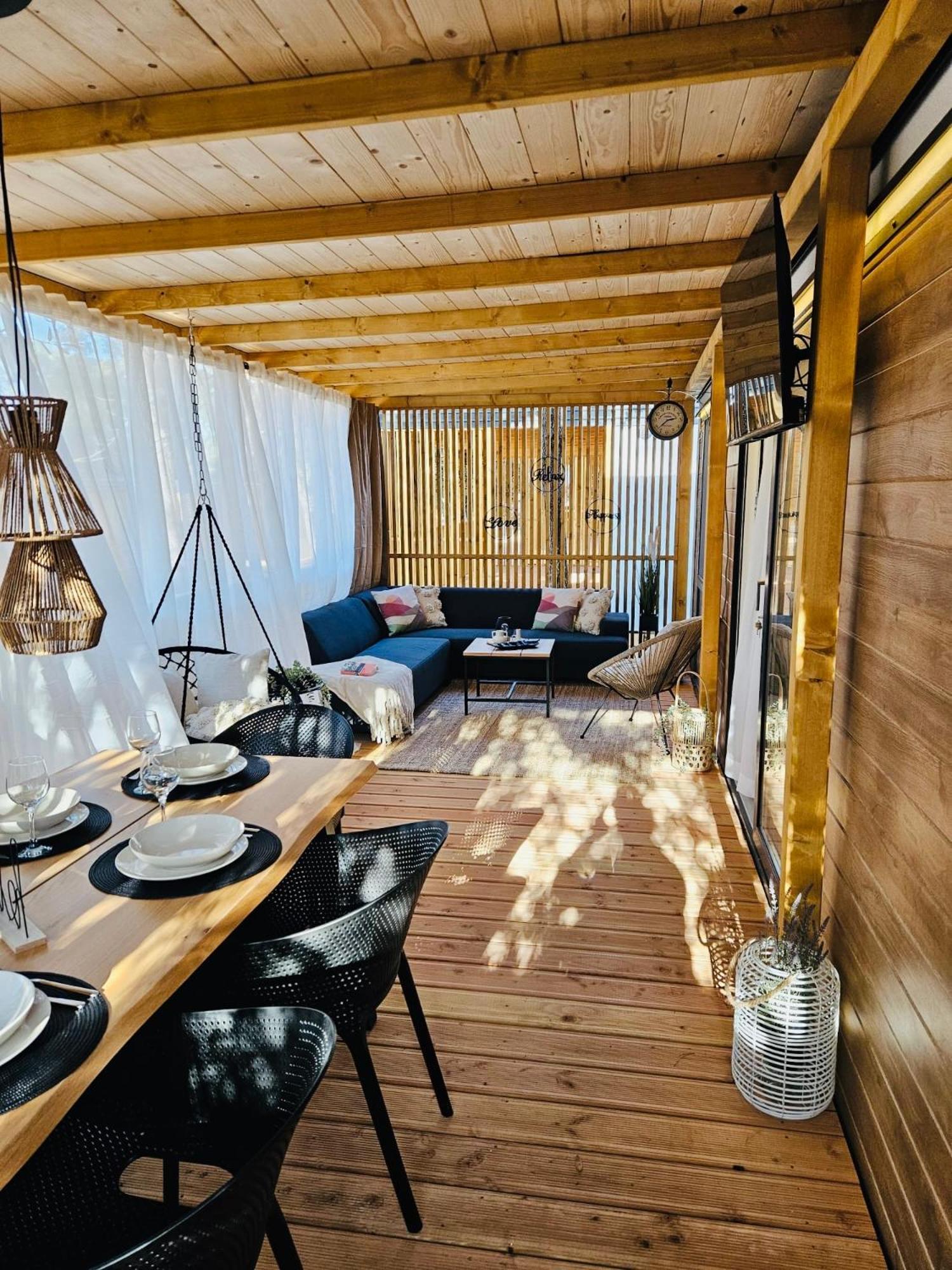 Mobile Home Peponi Del Mar, Brand New Биоград на Мору Екстериор снимка